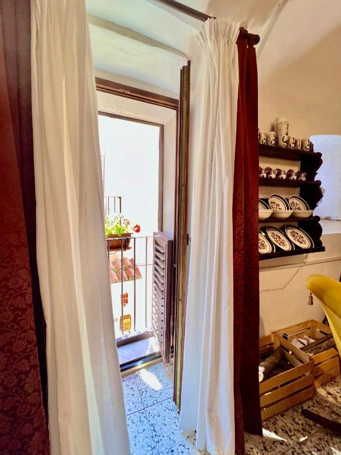 Апартаменты I Due Gradoni Stone House Pacentro Экстерьер фото