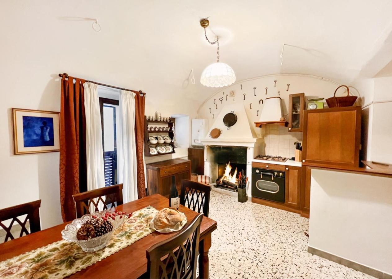 Апартаменты I Due Gradoni Stone House Pacentro Экстерьер фото